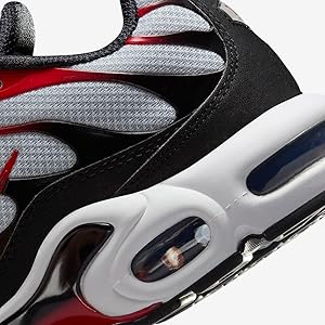 エアラブ4プラス 新品未使用 リッチブラック 本体のみ ナイキエアフォース 1 ローに防水仕様のオールブラックモデルが